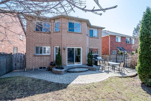 6 Windbreak Cres, House detached with 4 bedrooms, 4 bathrooms and 6 parking in Whitby ON | Image 35
