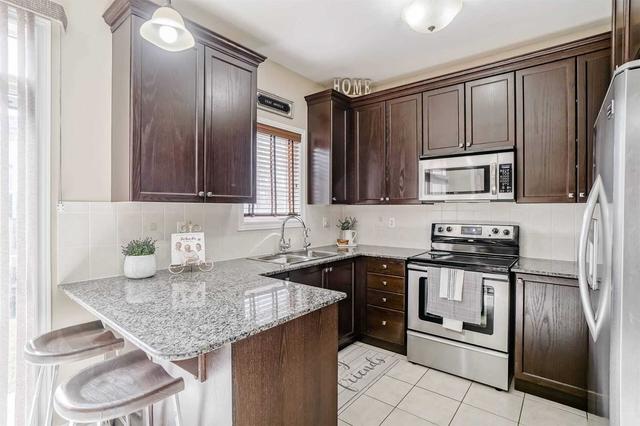50 Amaranth Cres, House detached with 4 bedrooms, 3 bathrooms and 7 parking in Brampton ON | Image 14