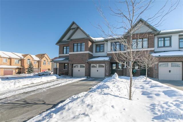 3319 Woodroffe Street, Townhouse with 3 bedrooms, 3 bathrooms and 3 parking in Ottawa ON | Image 1