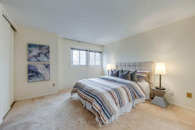 19 Dutch Myrtle Way, Townhouse with 3 bedrooms, 4 bathrooms and 2 parking in Toronto ON | Image 25