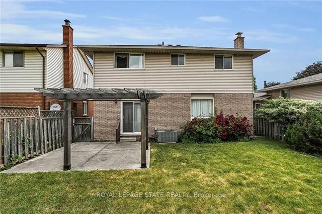 242 Parkwood Cres, House detached with 3 bedrooms, 4 bathrooms and 5 parking in Hamilton ON | Image 21