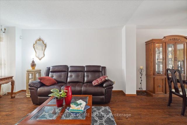 33 Mansewood Gdns, House detached with 3 bedrooms, 3 bathrooms and 3 parking in Toronto ON | Image 23