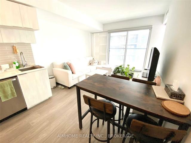 1003 - 181 Dundas St E, Condo with 2 bedrooms, 1 bathrooms and 0 parking in Toronto ON | Image 17