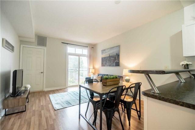 Th27 - 36 Gibson Ave, Condo with 2 bedrooms, 1 bathrooms and 1 parking in Toronto ON | Image 6