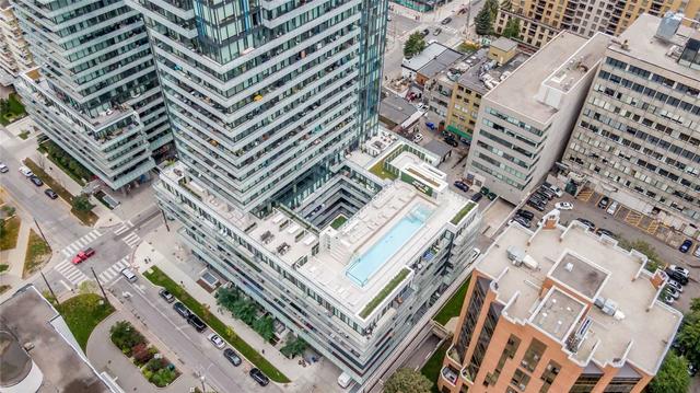 1014 - 161 Roehampton Ave, Condo with 1 bedrooms, 1 bathrooms and 0 parking in Toronto ON | Image 10