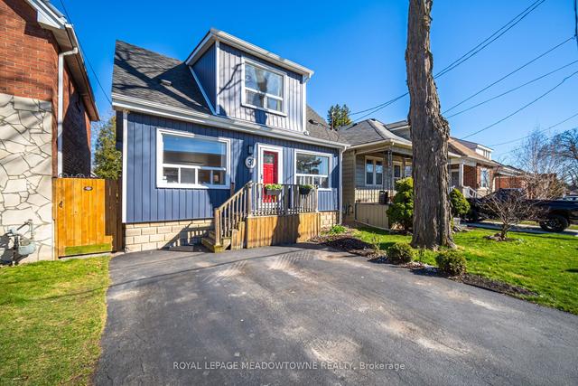 31 East 19th St, House detached with 3 bedrooms, 1 bathrooms and 2 parking in Hamilton ON | Image 23
