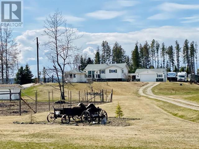 392030a Range Road 8 0, House detached with 3 bedrooms, 2 bathrooms and 2 parking in Clearwater County AB | Card Image