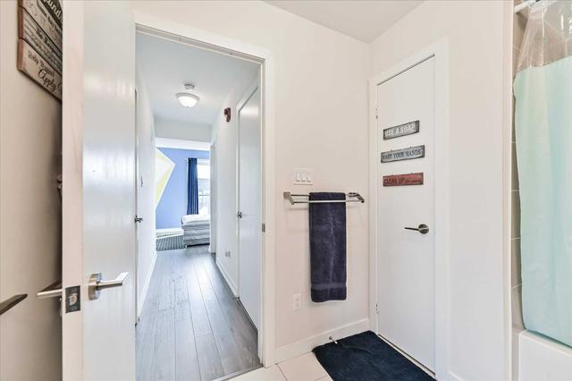 25 - 2061 Weston Rd, Townhouse with 3 bedrooms, 3 bathrooms and 1 parking in Toronto ON | Image 11