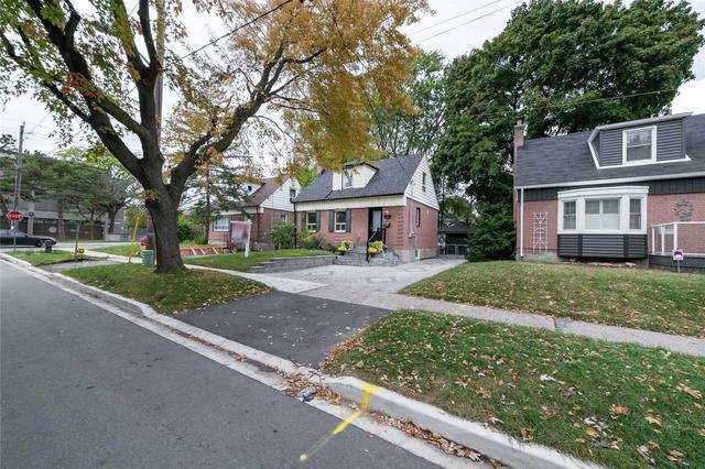 4 Patika Ave, House detached with 3 bedrooms, 2 bathrooms and 3 parking in Toronto ON | Card Image