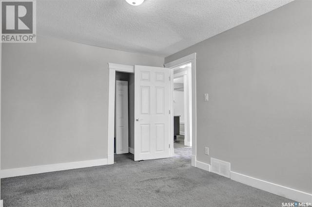 2059 Elphinstone Street, House detached with 3 bedrooms, 2 bathrooms and null parking in Regina SK | Image 23