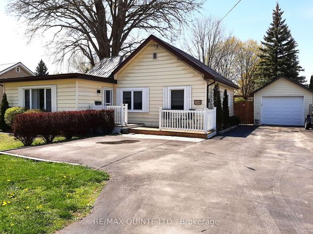 164 Herchimer Ave, House detached with 2 bedrooms, 1 bathrooms and 6 parking in Belleville ON | Image 23