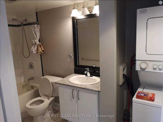 2701 - 33 Sheppard Ave E, Condo with 1 bedrooms, 1 bathrooms and 1 parking in Toronto ON | Image 6
