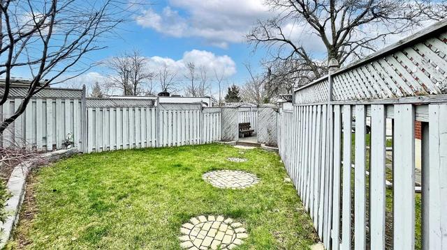 1045 Warden Ave, House detached with 2 bedrooms, 3 bathrooms and 3 parking in Toronto ON | Image 18