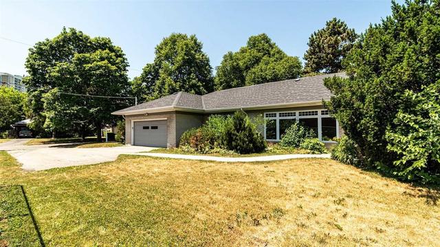 58 Dukinfield Cres, House detached with 4 bedrooms, 3 bathrooms and 6 parking in Toronto ON | Image 12