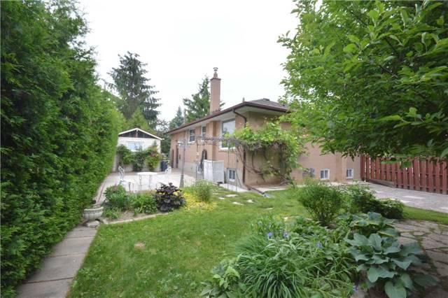 23 Malaren Rd, House detached with 3 bedrooms, 2 bathrooms and 5 parking in Vaughan ON | Image 20