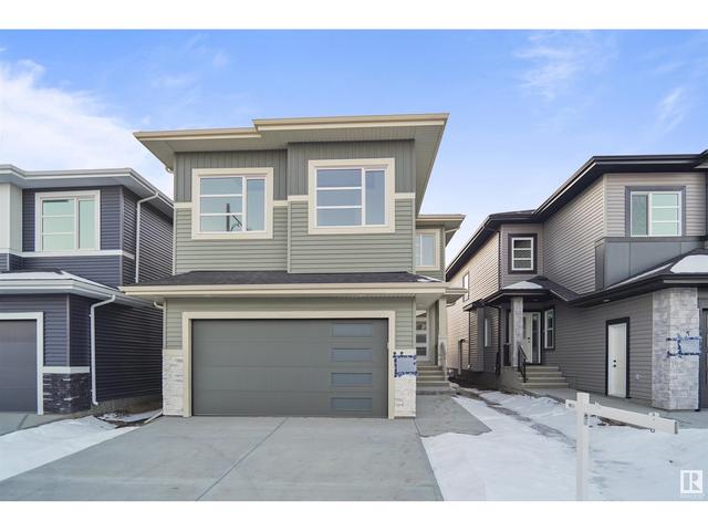 17212 68 St Nw, House detached with 4 bedrooms, 3 bathrooms and null parking in Edmonton AB | Image 2