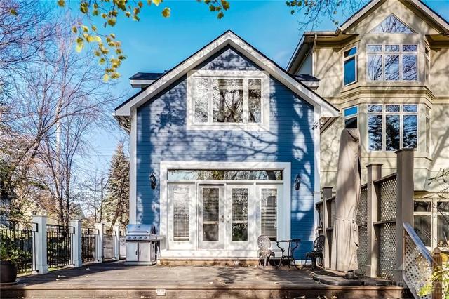 127 Stanley Avenue, House detached with 2 bedrooms, 3 bathrooms and null parking in Ottawa ON | Image 2