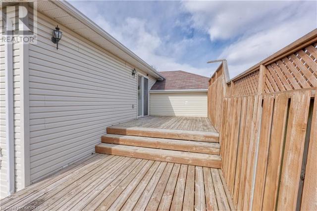 437 Mccallum Street, House detached with 3 bedrooms, 2 bathrooms and 3 parking in Kingston ON | Image 5