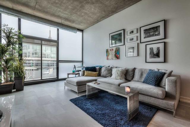 909 - 60 Bathurst St, Condo with 1 bedrooms, 1 bathrooms and 1 parking in Toronto ON | Image 12