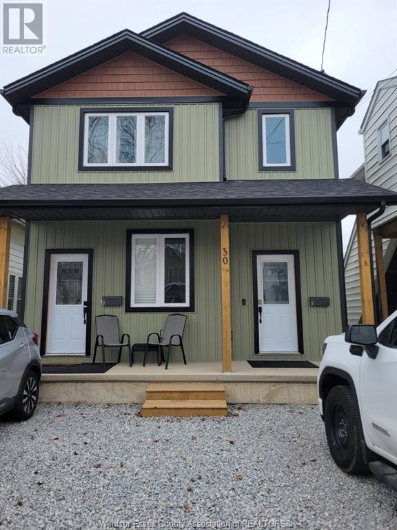 30 Adelaide Street Unit# 1 & 2, House attached with 6 bedrooms, 3 bathrooms and null parking in Chatham Kent ON | Image 1