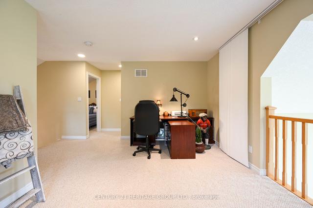 2 - 10 Zimmerman Dr, Condo with 3 bedrooms, 3 bathrooms and 2 parking in Caledon ON | Image 13