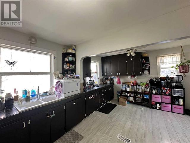 9926 107 Avenue, House detached with 3 bedrooms, 2 bathrooms and 6 parking in Grande Prairie AB | Image 18