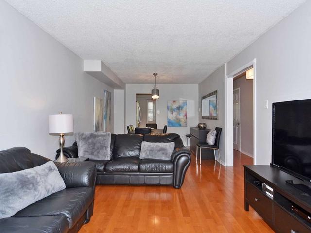 10 - 8050 Islington Ave, Townhouse with 3 bedrooms, 3 bathrooms and 2 parking in Vaughan ON | Image 38