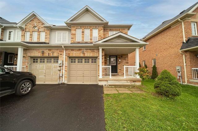 83 Dewell Cres, House attached with 3 bedrooms, 3 bathrooms and 3 parking in Clarington ON | Image 1