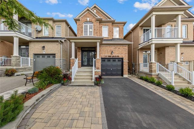 23 White Beach Cres, House detached with 4 bedrooms, 4 bathrooms and 3 parking in Vaughan ON | Image 1