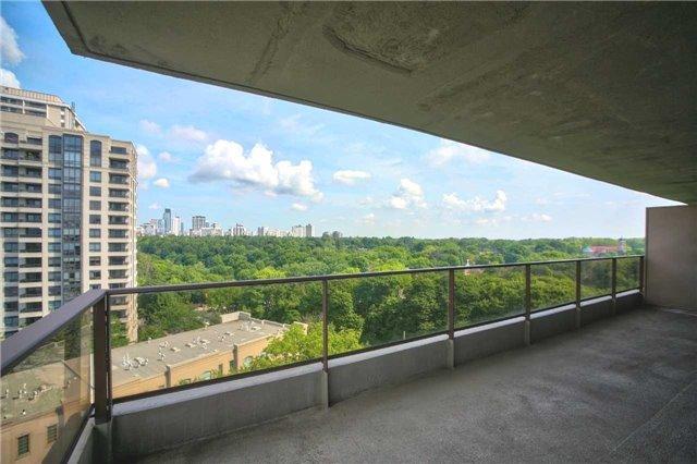1001 - 20 Avoca Ave, Condo with 2 bedrooms, 2 bathrooms and 1 parking in Toronto ON | Image 19