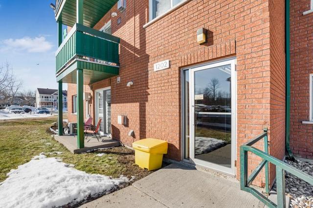 212 - 1202 Clement Street, Condo with 2 bedrooms, 1 bathrooms and 1 parking in Hawkesbury ON | Image 3