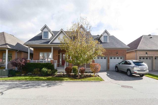 37 Calliandra Tr, Condo with 2 bedrooms, 3 bathrooms and 2 parking in Brampton ON | Image 1