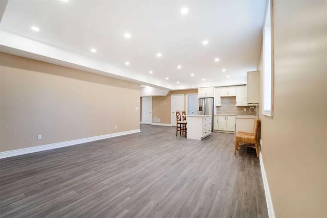 30 Indianola Cres, House detached with 6 bedrooms, 10 bathrooms and 6 parking in Wasaga Beach ON | Image 30