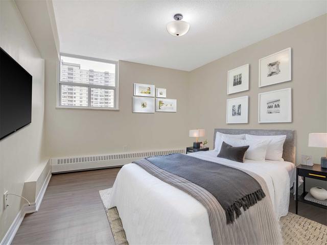 916 - 390 Dixon Rd, Condo with 2 bedrooms, 1 bathrooms and 1 parking in Toronto ON | Image 23