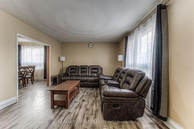 58 Elgin St S, House detached with 3 bedrooms, 1 bathrooms and 4 parking in Cambridge ON | Image 31
