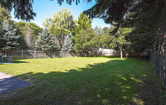 486 Heath St, House detached with 3 bedrooms, 1 bathrooms and 4 parking in Cobourg ON | Image 17