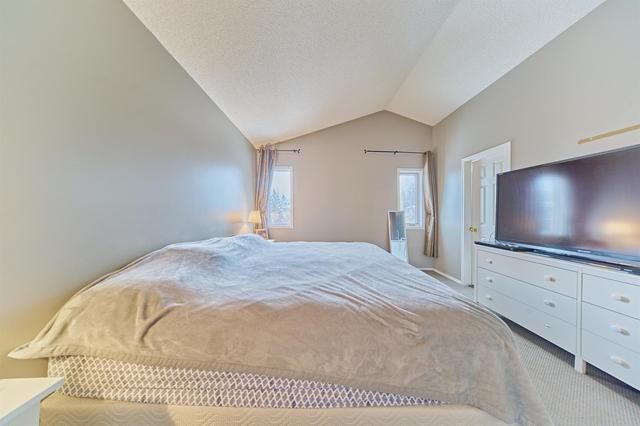 29 Shannon Circle Sw, House detached with 4 bedrooms, 3 bathrooms and 4 parking in Calgary AB | Image 26