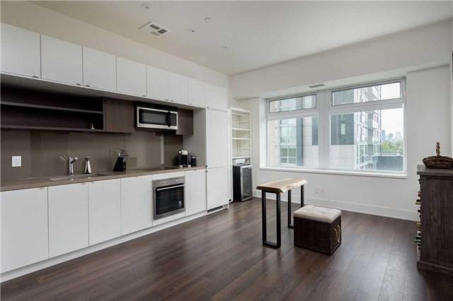 509 - 111 St Clair Ave W, Condo with 2 bedrooms, 2 bathrooms and 1 parking in Toronto ON | Image 5