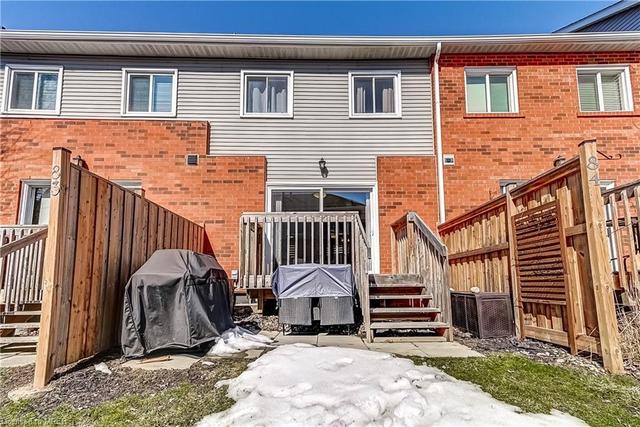 83 - 2300 Brays Lane, House attached with 3 bedrooms, 1 bathrooms and 2 parking in Oakville ON | Image 14