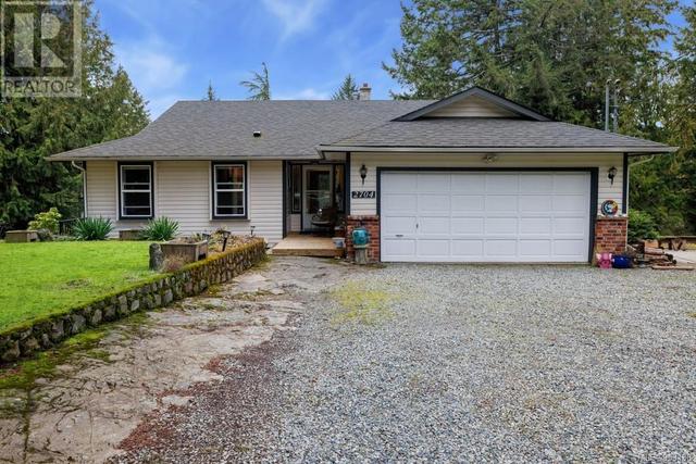 2704 Bonnie Pl, House detached with 6 bedrooms, 4 bathrooms and 6 parking in Cowichan Valley B BC | Image 1