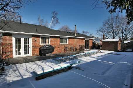 1242 Landfair Cres, House detached with 3 bedrooms, 2 bathrooms and 4 parking in Oakville ON | Image 9