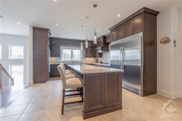 1954 Cedarlakes Way, House detached with 5 bedrooms, 4 bathrooms and 8 parking in Ottawa ON | Image 9
