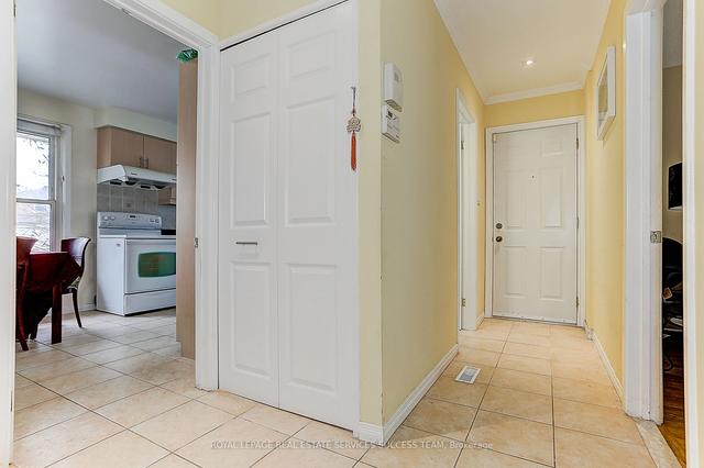 85 Endsleigh Cres, House detached with 4 bedrooms, 4 bathrooms and 4 parking in Toronto ON | Image 20