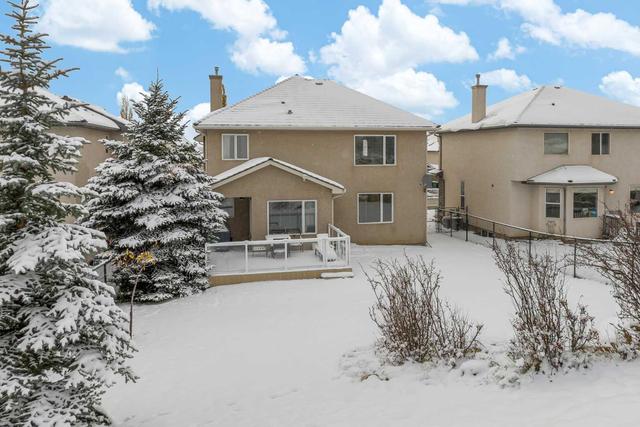 3119 Signal Hill Drive Sw, House detached with 3 bedrooms, 3 bathrooms and 4 parking in Calgary AB | Image 39