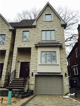219 Willow Ave, House detached with 4 bedrooms, 5 bathrooms and 2 parking in Toronto ON | Image 1