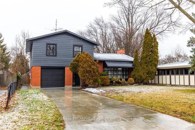 13 Byrne Blvd, House detached with 4 bedrooms, 2 bathrooms and 5.5 parking in St. Catharines ON | Image 1
