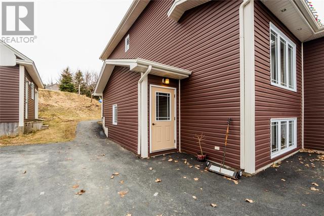 40 Gosses's And Rogers Crescent, House detached with 6 bedrooms, 3 bathrooms and null parking in Torbay NL | Image 6