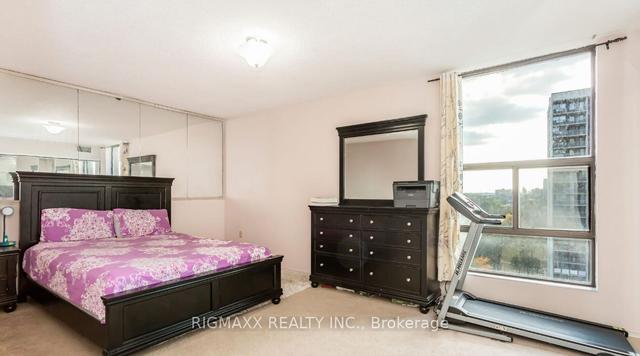 1102 - 4 King Cross Rd, Condo with 3 bedrooms, 2 bathrooms and 2 parking in Brampton ON | Image 3