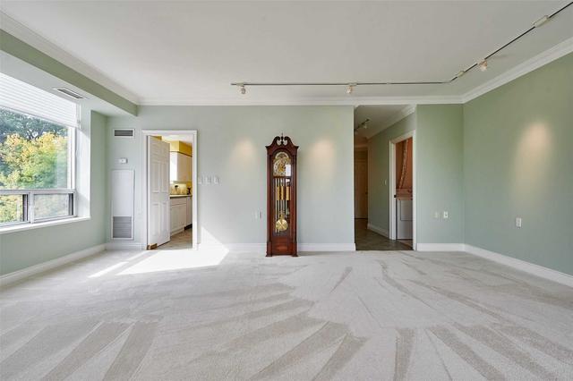 404 - 1750 Bayview Ave, Condo with 3 bedrooms, 3 bathrooms and 2 parking in Toronto ON | Image 18