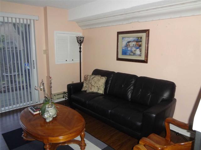 54 - 460 Bristol Rd W, Townhouse with 3 bedrooms, 2 bathrooms and 2 parking in Mississauga ON | Image 20